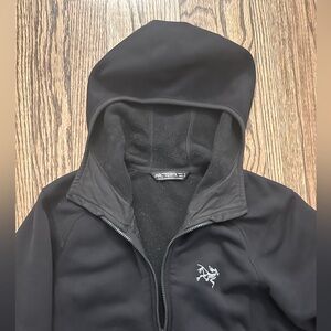 Arc’teryx Fleece Hooded Jacket - Women’s S, Black